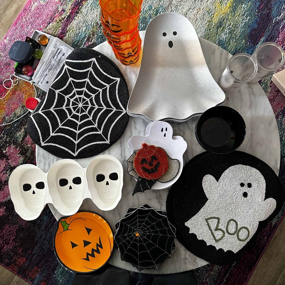 Halloween Dinnerware